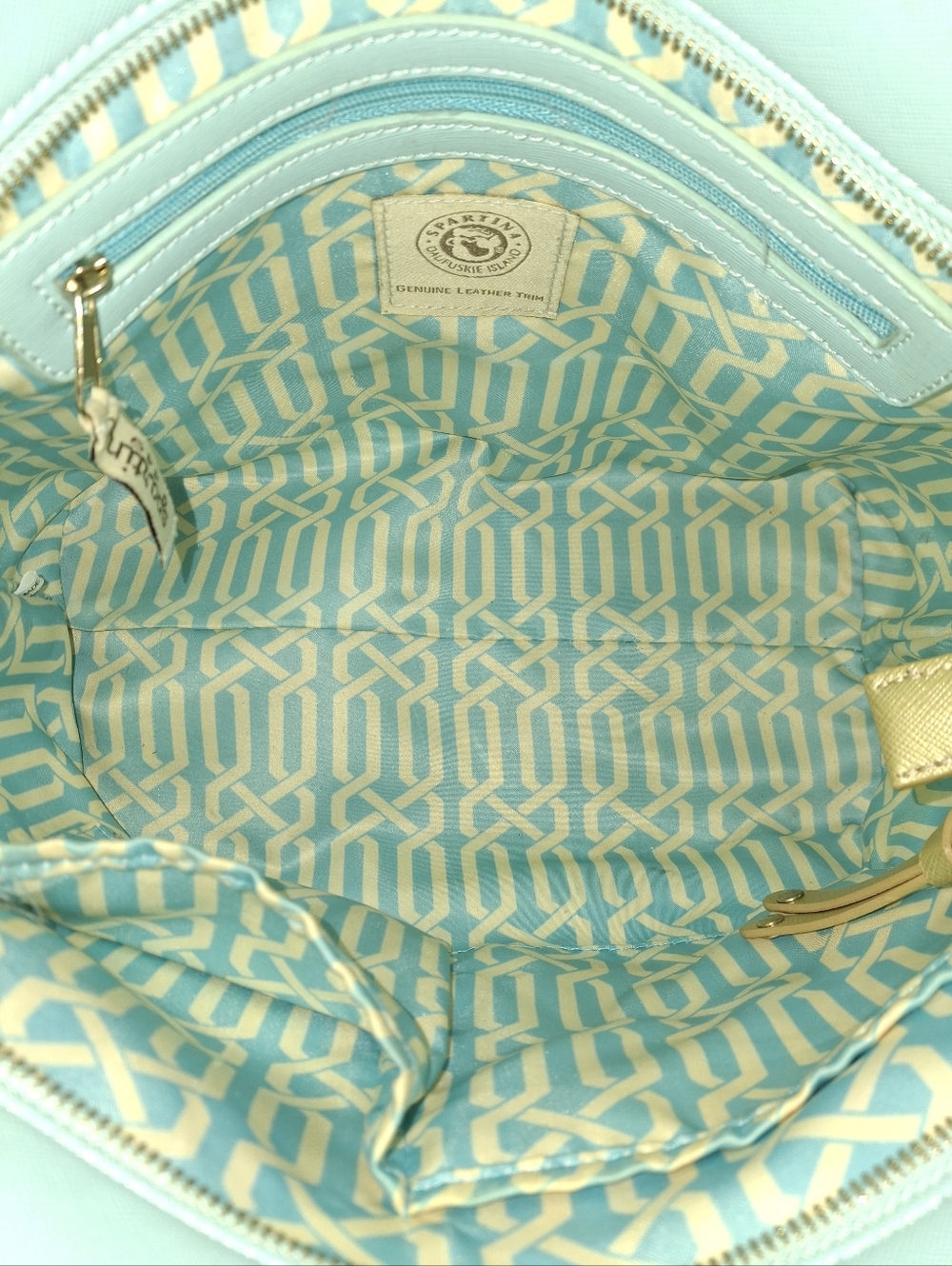 Spartina 449 Retreat Pineapple Medium Tote Bag EUC - Picture 4 of 5